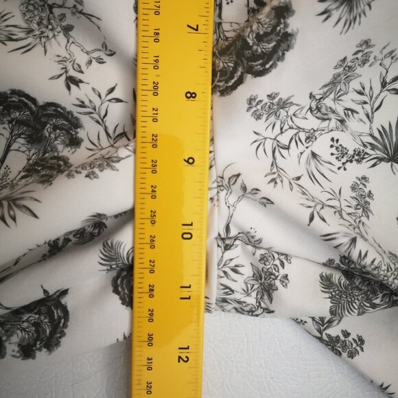 CORE Life Ladies Size 16 Grey & White Tree Pattern Casual Pants - Picture 8 of 9